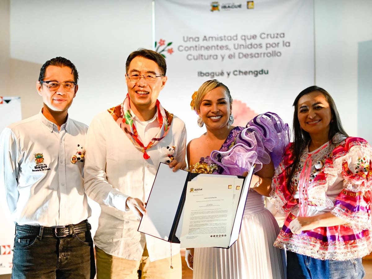 Ibagué le propuso al embajador de la China, Zhu Jingyang, crear catedra conjunta con Chengdú