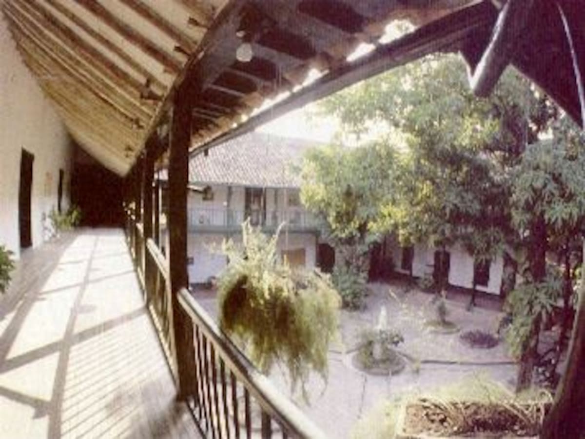 Casa Inglesa de Ambalema, Tolima, se convertiría en Universidad Musical