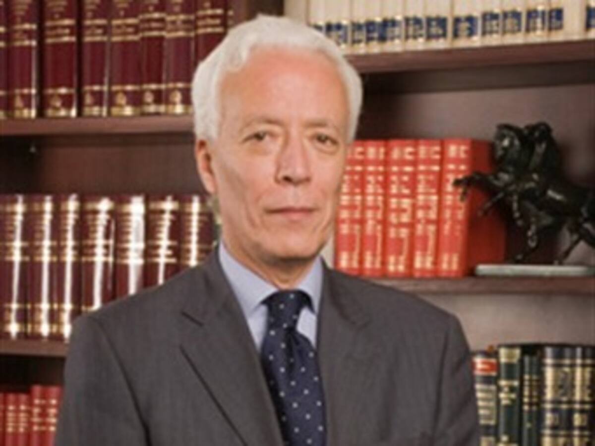 Carlos Arrieta, nuevo agente ante La Haya en litigio con Ecuador