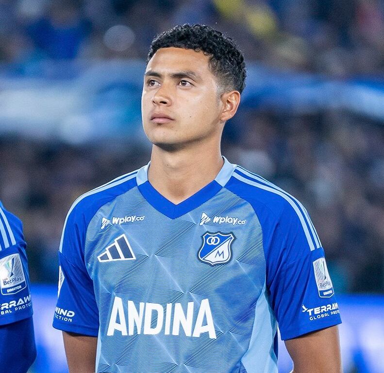 Stiven Vega jugador de Millonarios / @MillosFCoficial