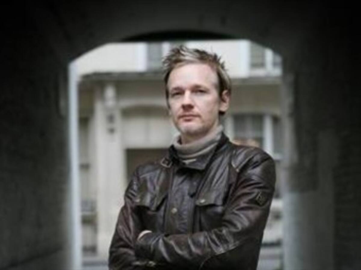 Assange llega al tribunal de Londres que trata su extradición a Suecia