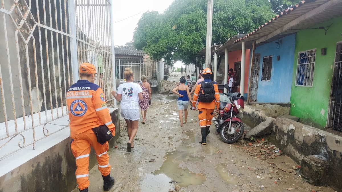 Cerca de 100 familias damnificadas en Barranquilla por desbordamiento de arroyo