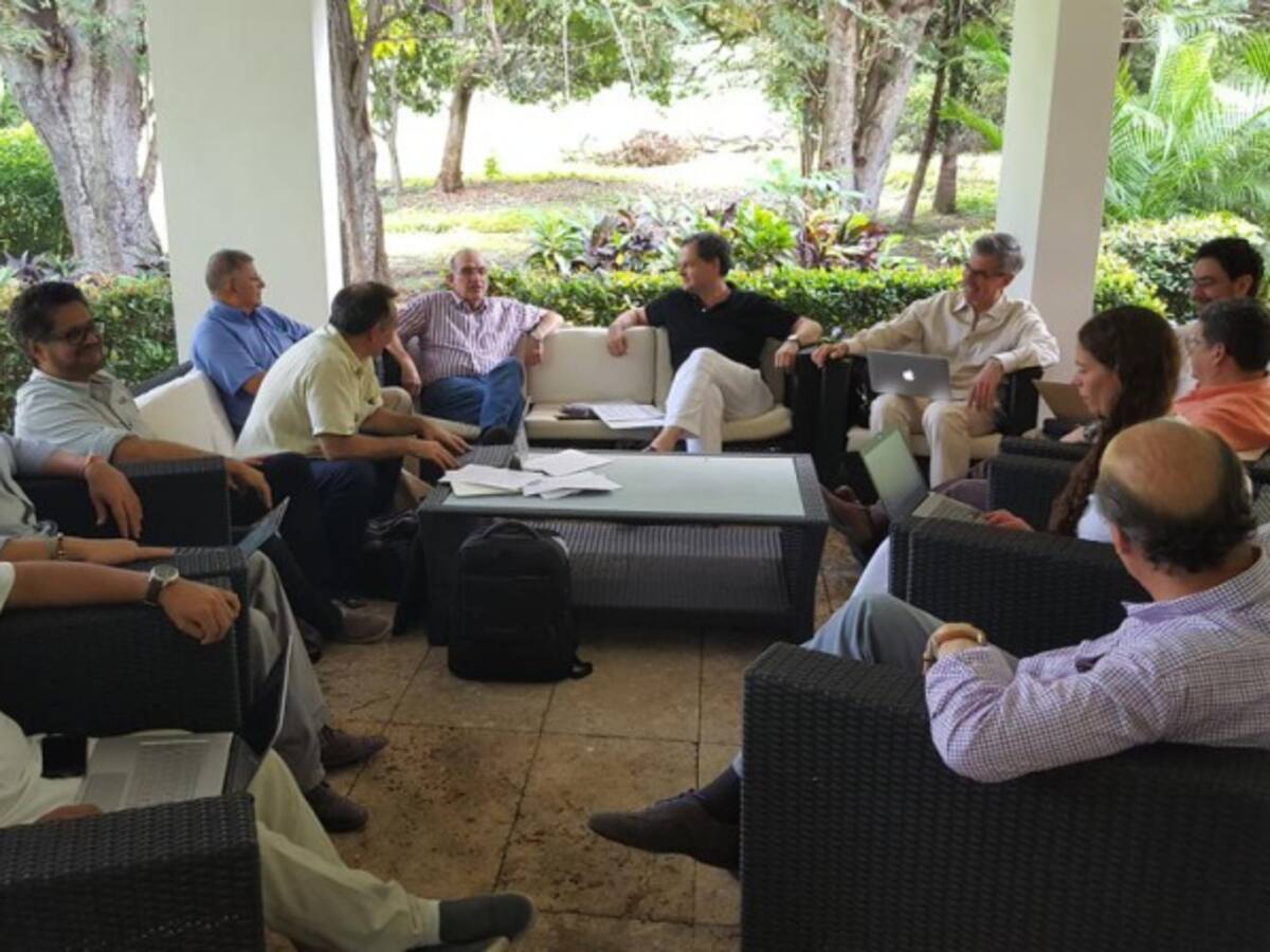 Farc se comprometieron a verificar situación de cerca de 500 secuestrados reportados por víctimas