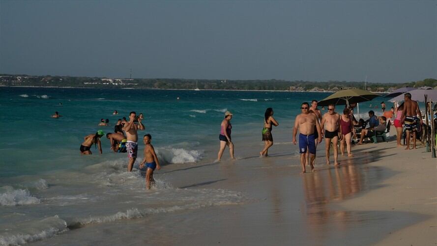 Jueza ordena a Minambiente suspender cierre de Playa Blanca. Foto: Getty Images