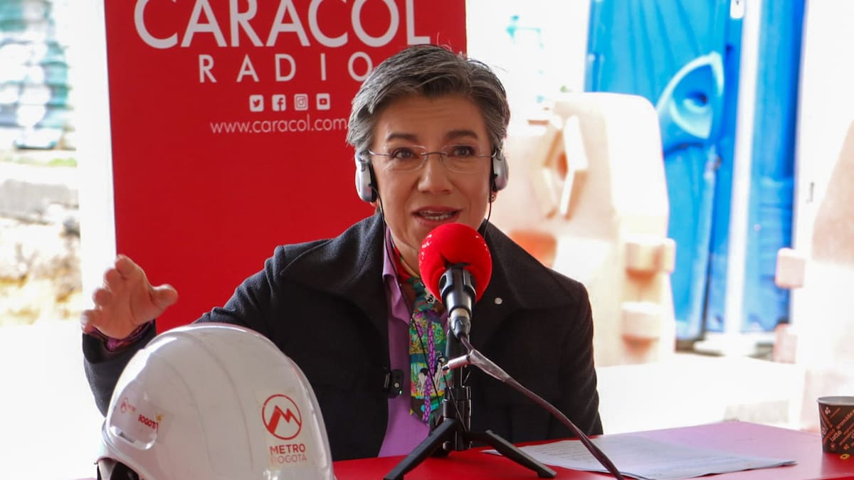 El tormento de la ciudadanía es el atraco, la extorsión y que no le entreguen sus medicamentos: Claudia López