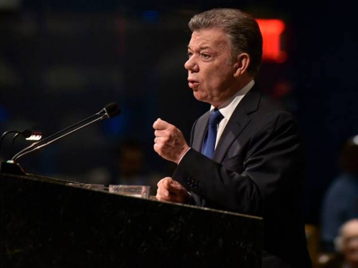 Desafíos a la paz son normales en un proceso tan complejo: Santos