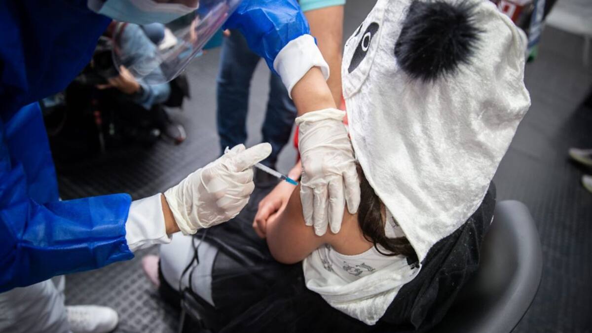 Inicia vacunación contra el Covid-19 para menores de 3 a 11 años en Bogotá