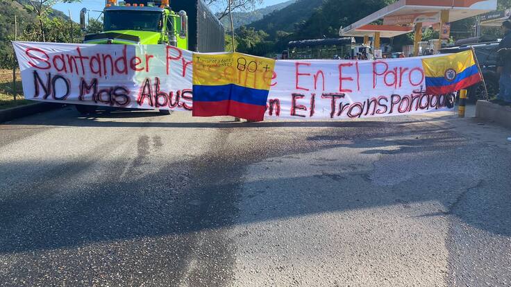 Aumentó a siete el número de bloqueos de camioneros en Santander