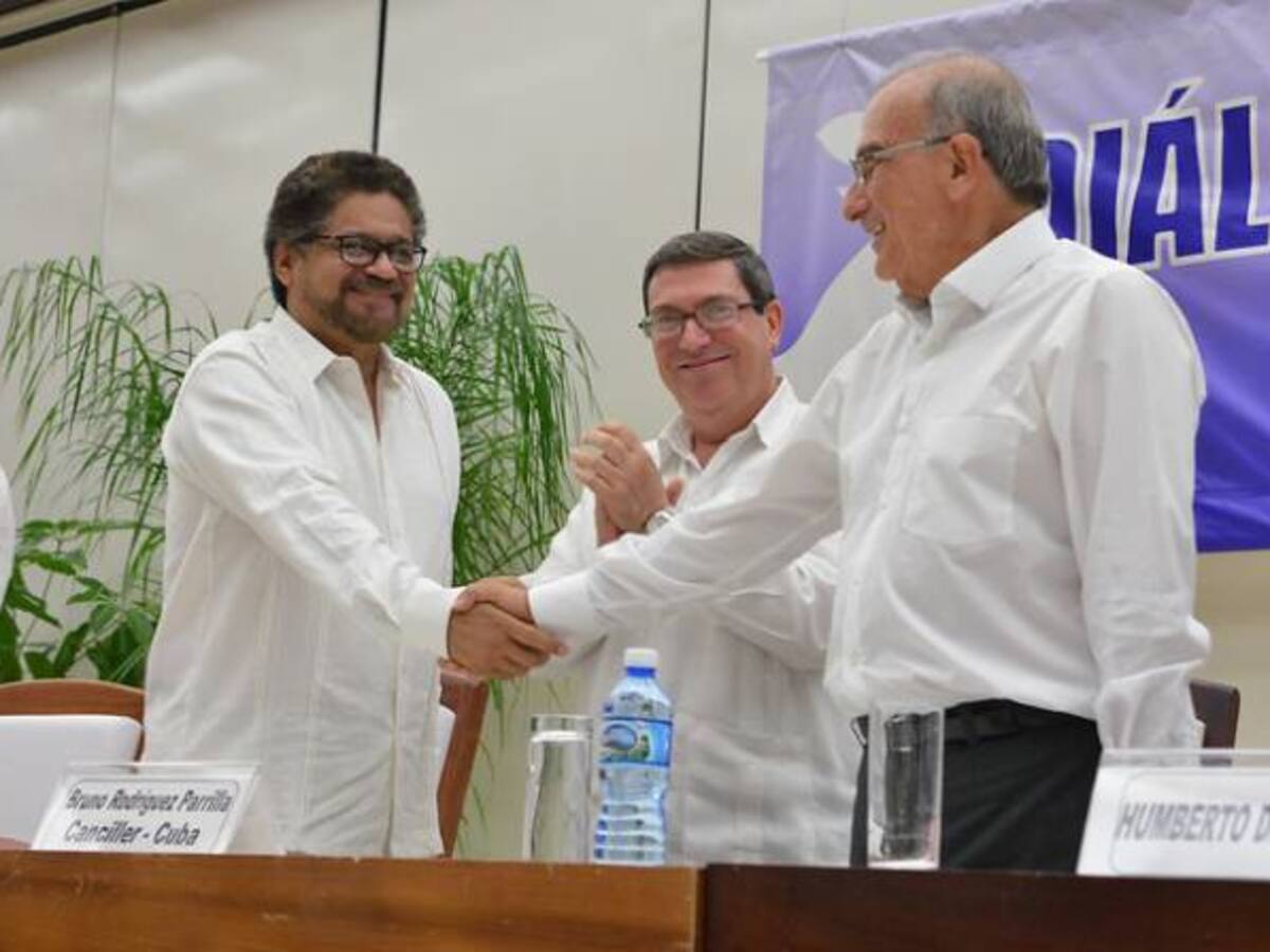 ¿Qué piensan los colombianos del plebiscito por la paz?