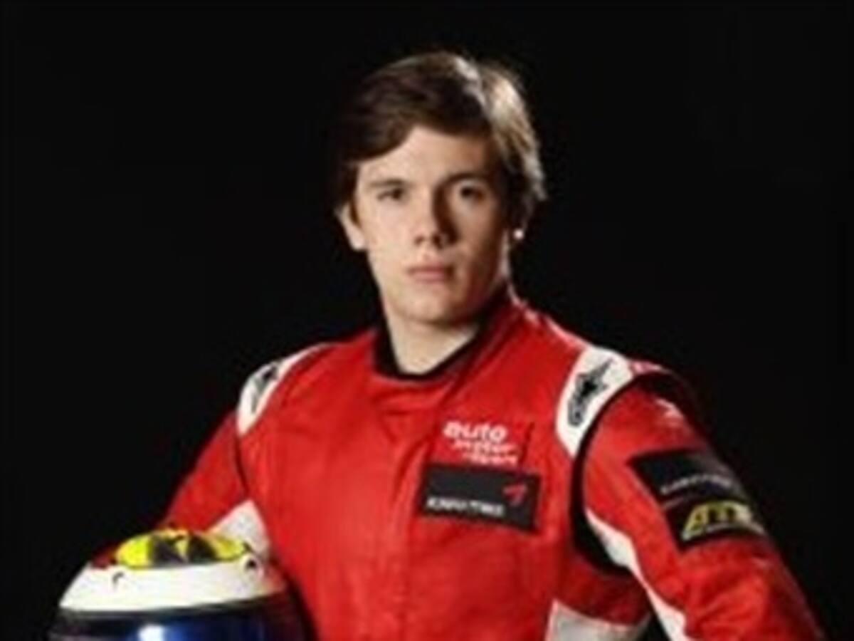 El piloto colombiano Carlos Muñoz ocupa el segundo lugar en Brands Hatch