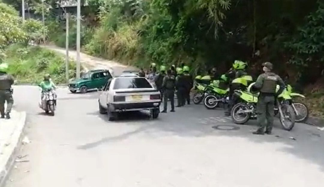 Disturbios en Mirador del Norte tras operativo de la Policía