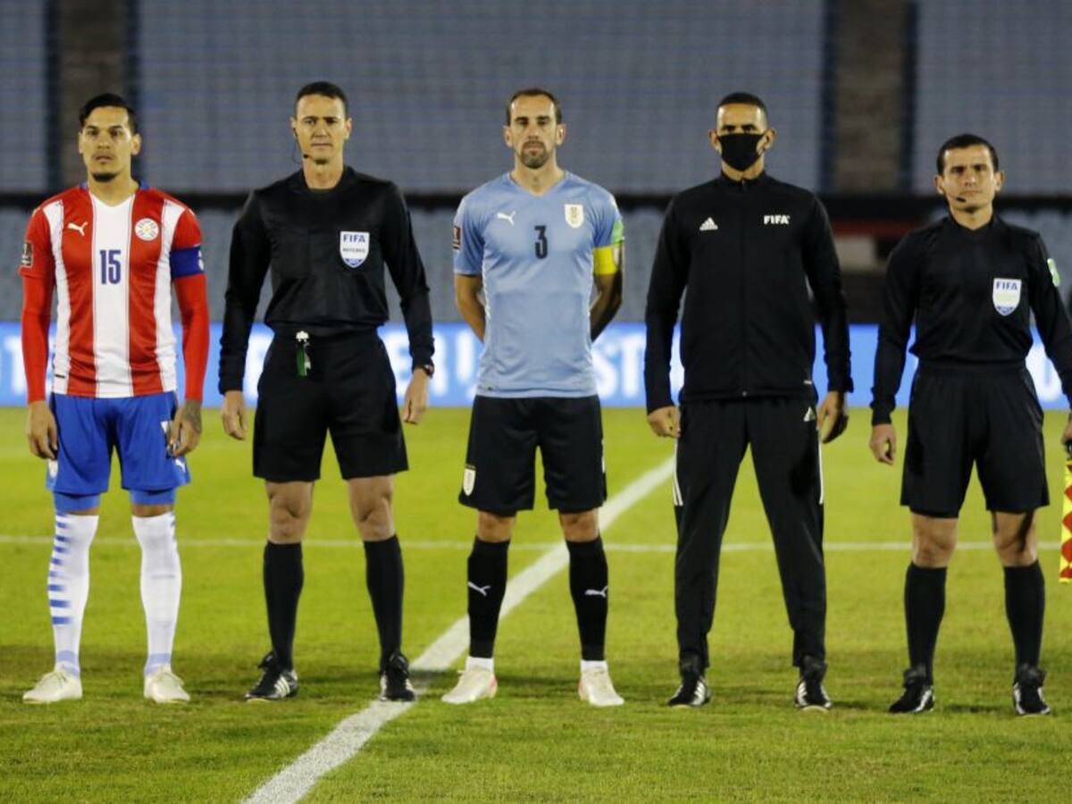 Conmebol suspende a Miguel Roldán y Nicolás Gallo tras errores arbitrales