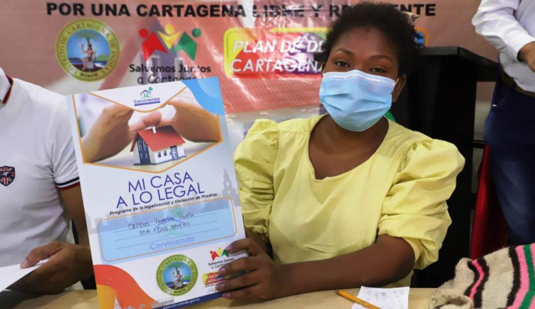 Son familias pertenecientes a los grupos poblacionales Víctimas del Conflicto Armado y Familias Damnificadas de la Ola Invernal en el Barrio San Francisco