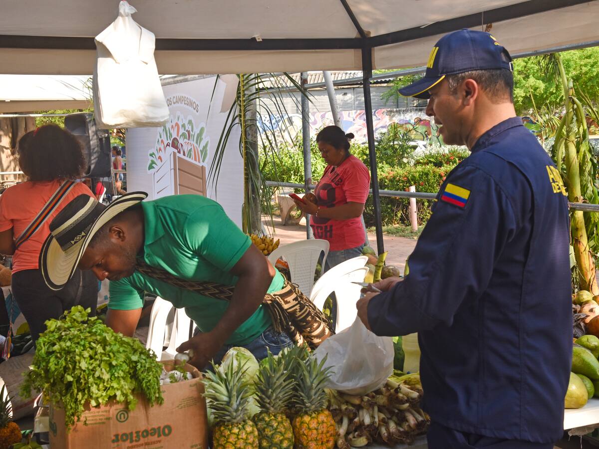 Mas de ocho toneladas en productos fueron vendidas en Mercado Campesino Cartagenero