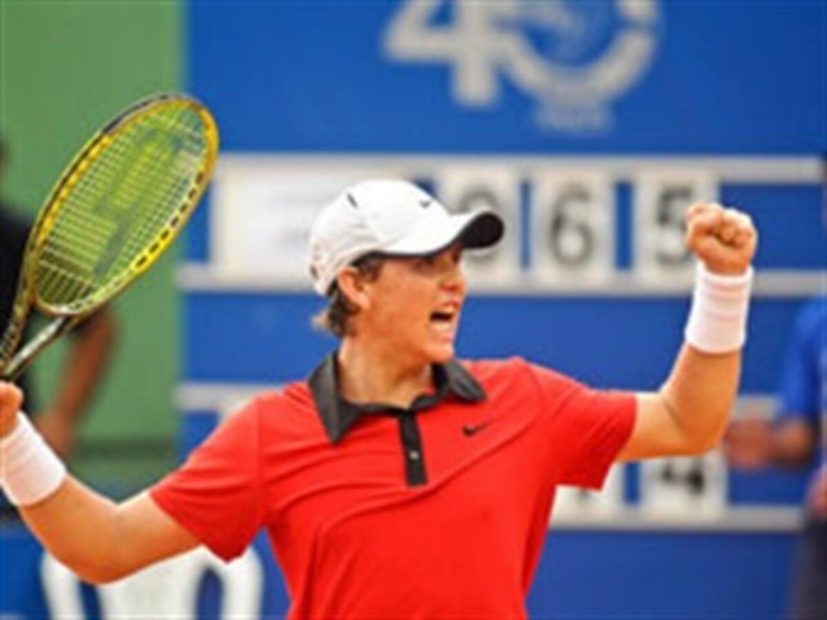 Juan Sebastián Gómez tras su primer título profesional de Tenis