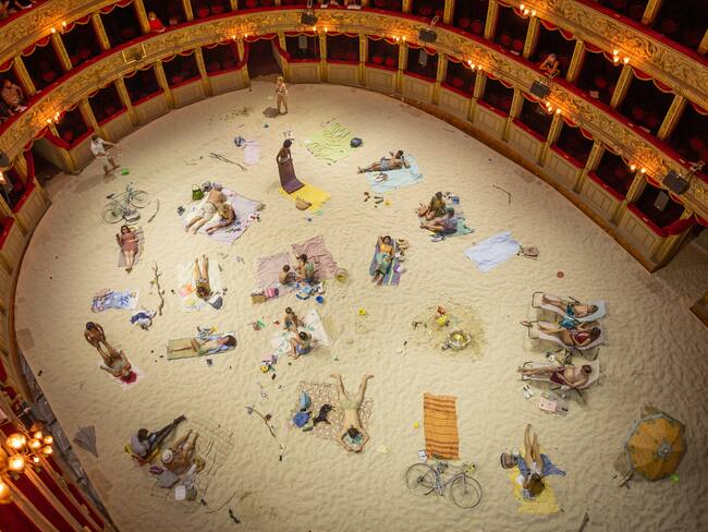 “Sun & Sea” de Rugilė Barzdžiukaitė