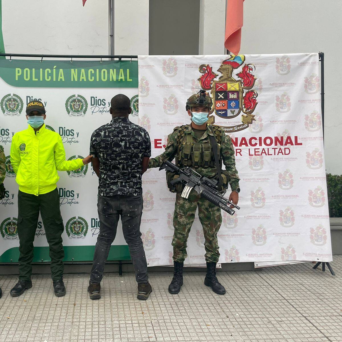 Ejército capturó al presunto jefe financiero del Clan del Golfo en Urabá