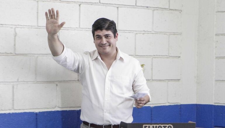 Carlos Alvarado