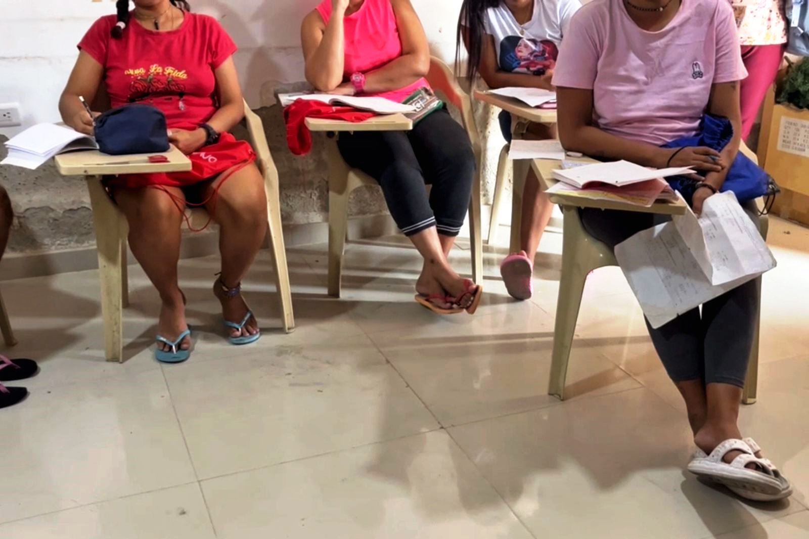 Internas de la Cárcel de Mujeres inician nueva vida con estudios técnicos profesionales