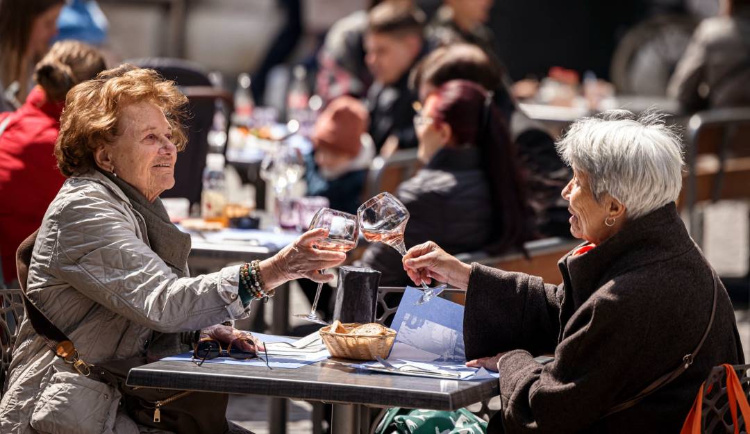 Regreso de la "normalidad prepandemia" en Suiza.                     Foto: Getty 