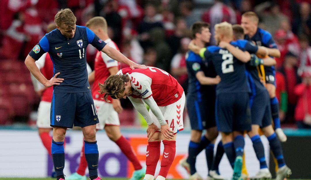 En un partido atípico, Finlandia logra un triunfo histórico ante Dinamarca