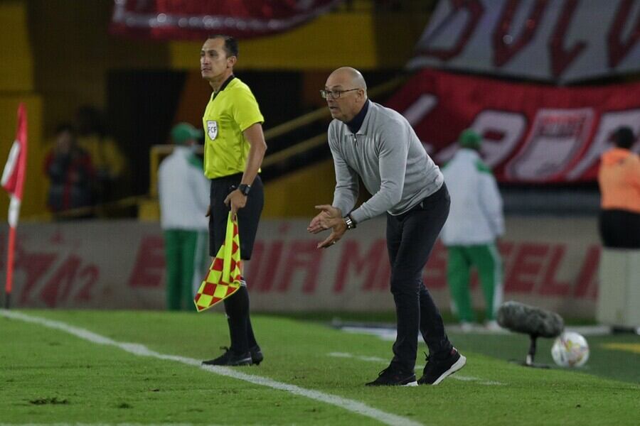 Alfredo Arias, entrenador de Independiente Santa Fe.