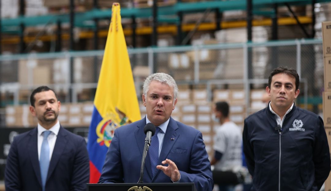 Duque y Vega afirman que hablar de fraude es amenazar la institucionalidad