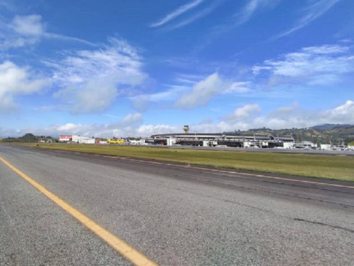 La pista principal del José María Córdova será cerrada por mantenimiento