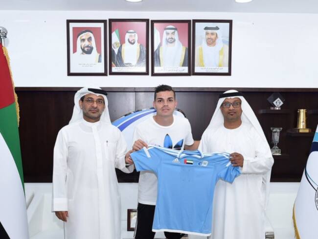 Daniel Hernández fue presentado como nuevo jugador del Baniyas Sport de Abu Dabi