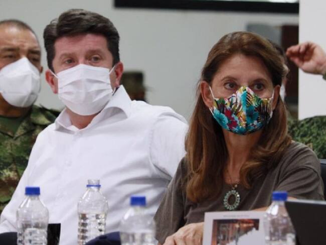 Ministro de Defensa, Diego Molano, y la vicepresidente y canciller, Martha Lucía Ramírez