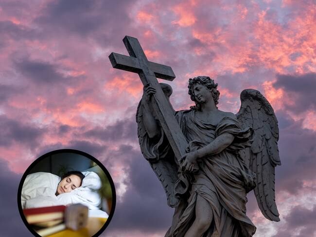 Estatua de un ángel en un atardecer y una mujer durmiendo (Foto vía Getty Images)