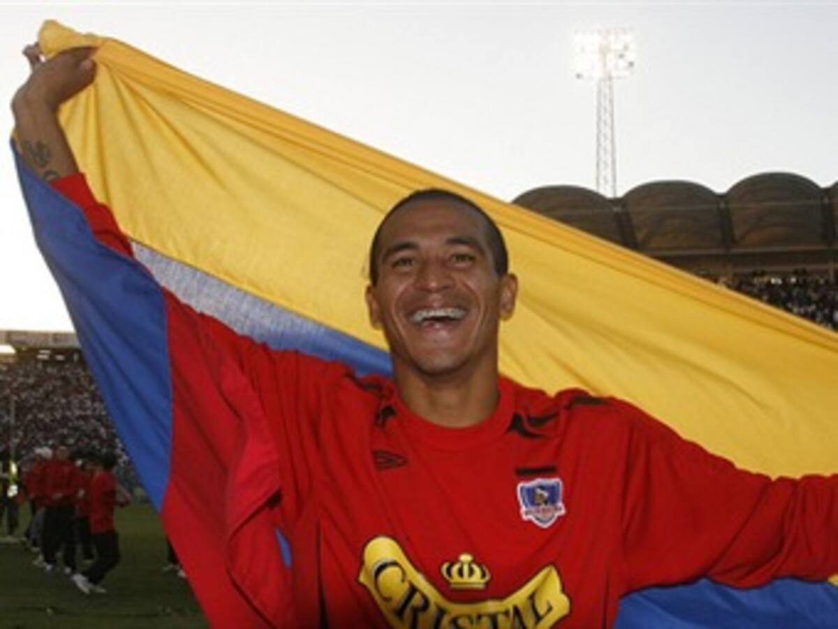 Flamengo busca a Macnelly Torres de Colo Colo