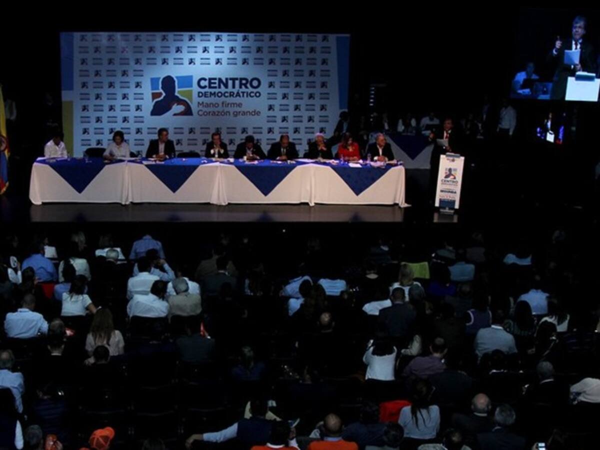 Así escogerá el uribismo a su candidato presidencial