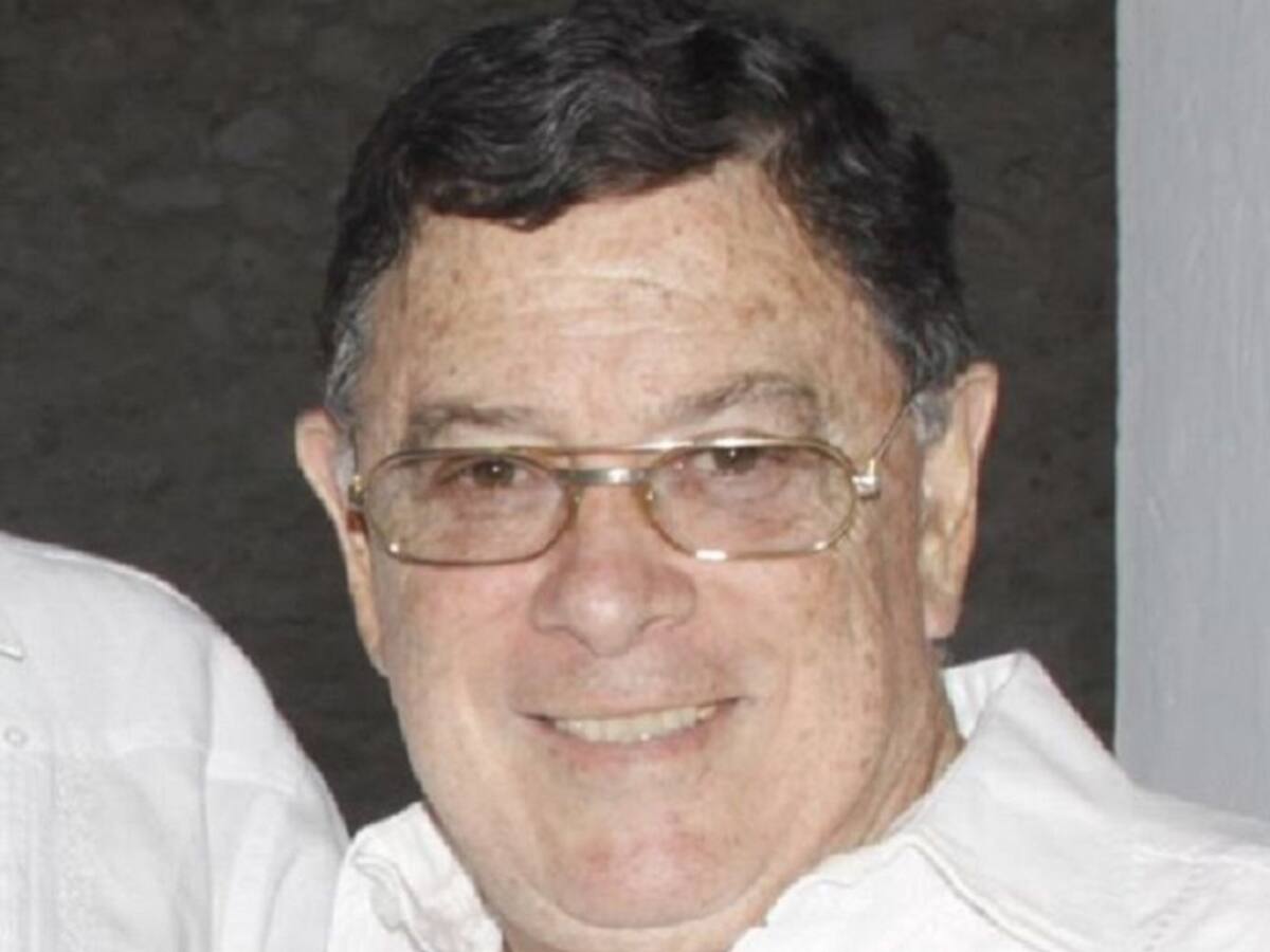 Por COVID-19 murió el exsenador Juan José García Romero