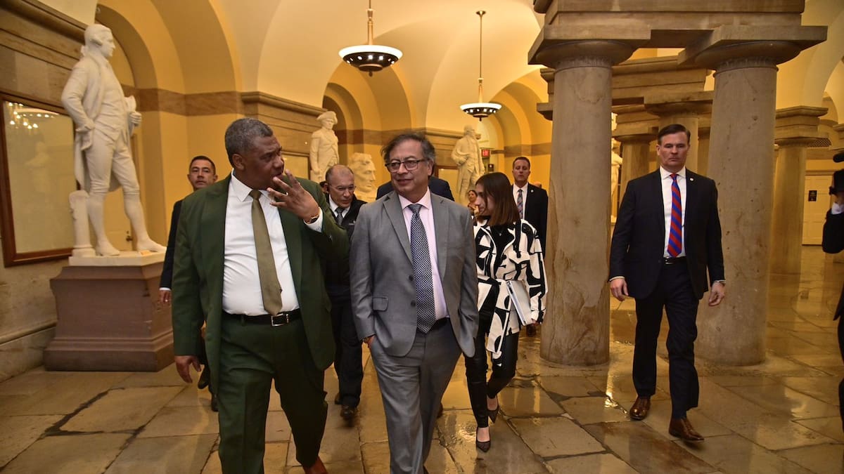 Tropiezos e impuntualidad marcan la agenda del presidente Petro en Washington DC