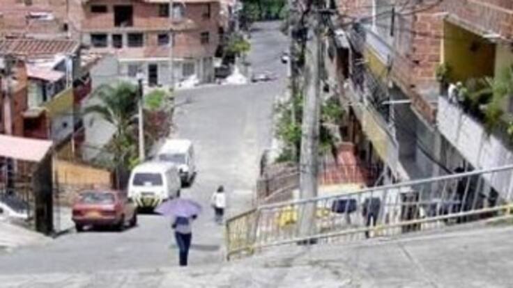 Sicarios asesinan a dos jóvenes en la comuna 13 de Medellín