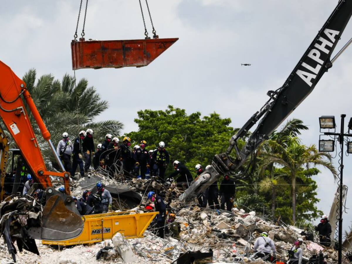 "Solo quiero recuperar a mi familia": Colombiano por derrumbe en Miami