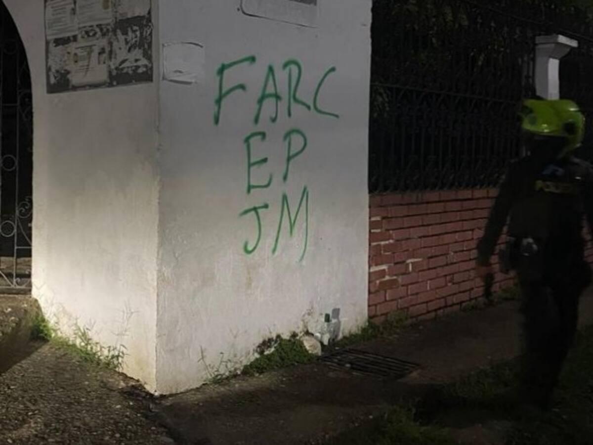 Viviendas en Santander de Quilichao, Cauca fueron pintadas con grafitis de las disidencias