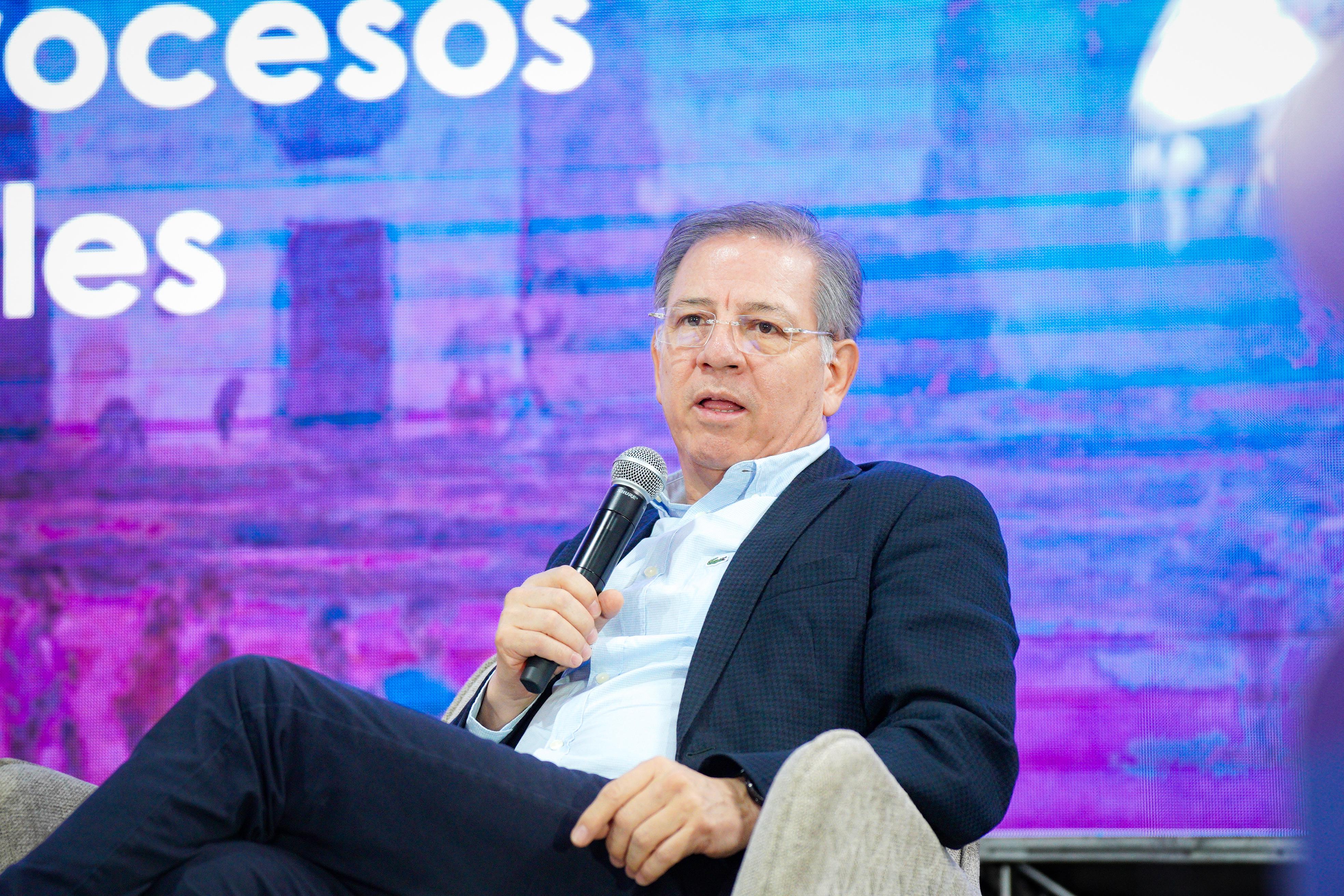 Octavio Tejeiro presidente de la corte suprema de justicia advierte los riesgos de la desinformación. | Foto: W Radio