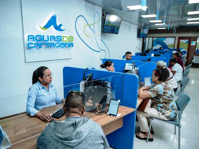 Aguas de Cartagena conmemora el día nacional del usuario y del vocal de control