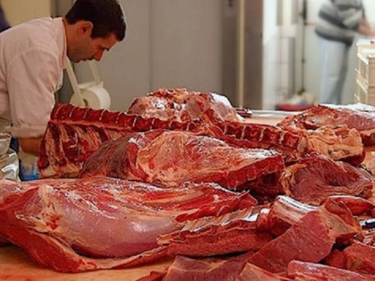 Autoridades de salud del Quindío advierten cierres a carnicerías