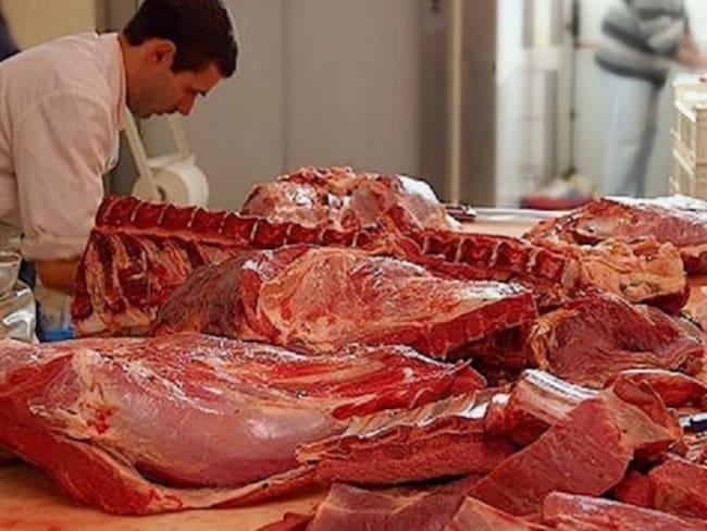 Autoridades de salud del Quindío advierten cierres a carnicerías