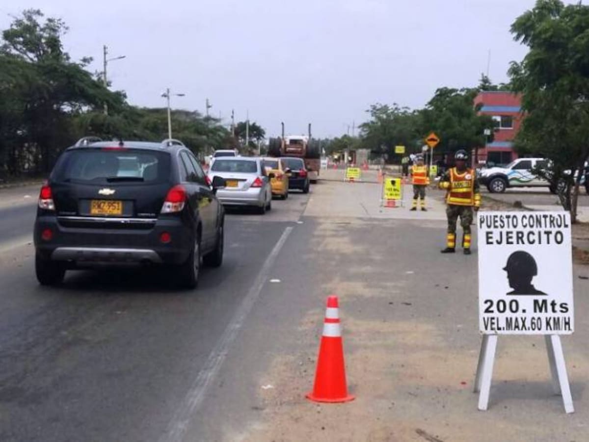 Ejército Nacional resguarda vías en 14 municipios del Sur de Bolívar por el paro camionero