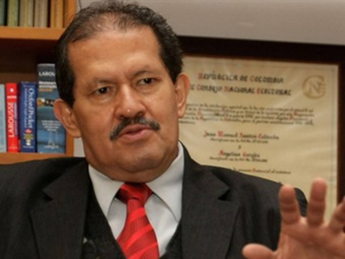 La foto que quieren los colombianos es firmando la paz: vicepresidente