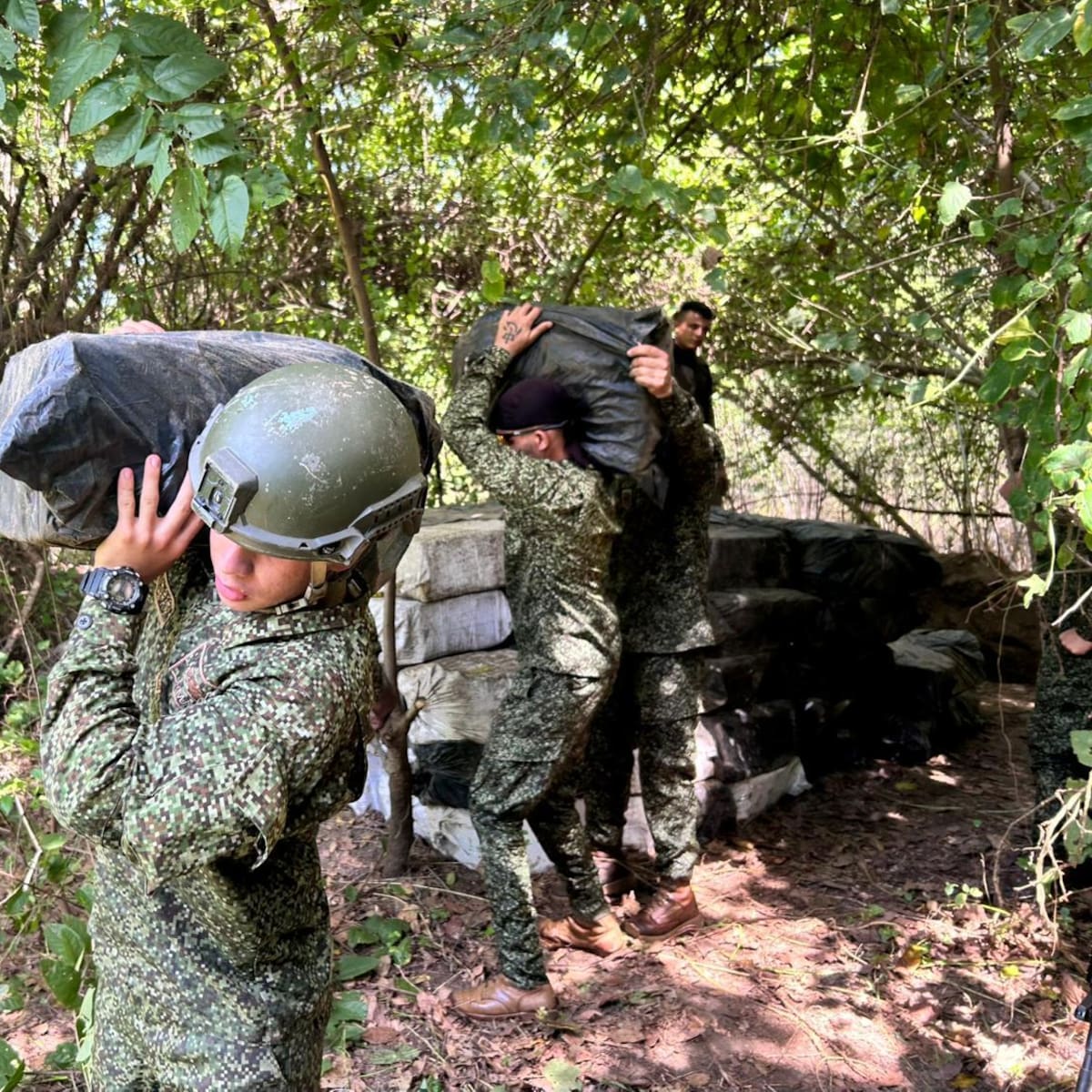 Ejército incauta 15 kilos de cocaína del Clan del Golfo en San Luis, Antioquia