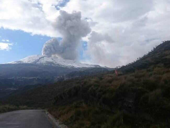 Declarada alerta verde hospitalaria por caída de ceniza volcánica