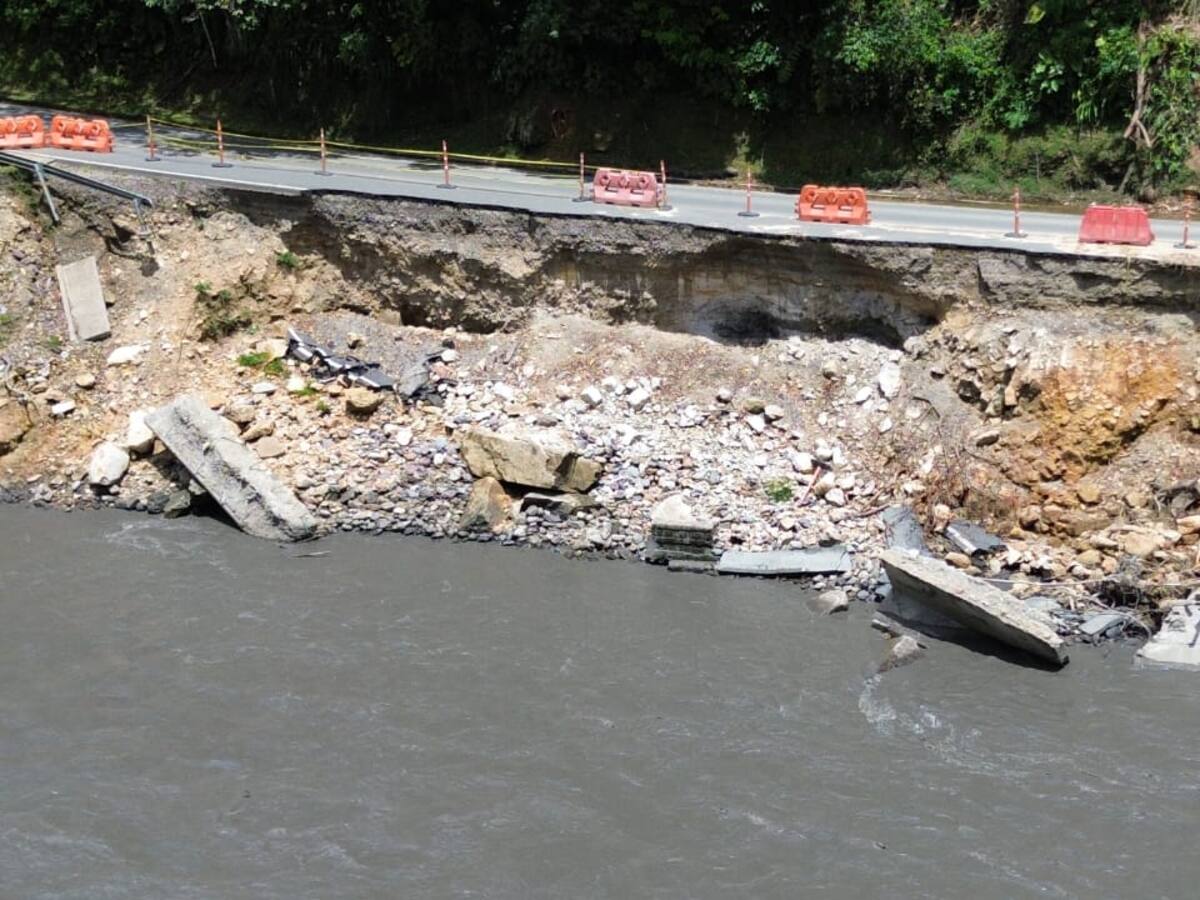 Diecisiete puntos críticos persisten en la Transversal del Sisga