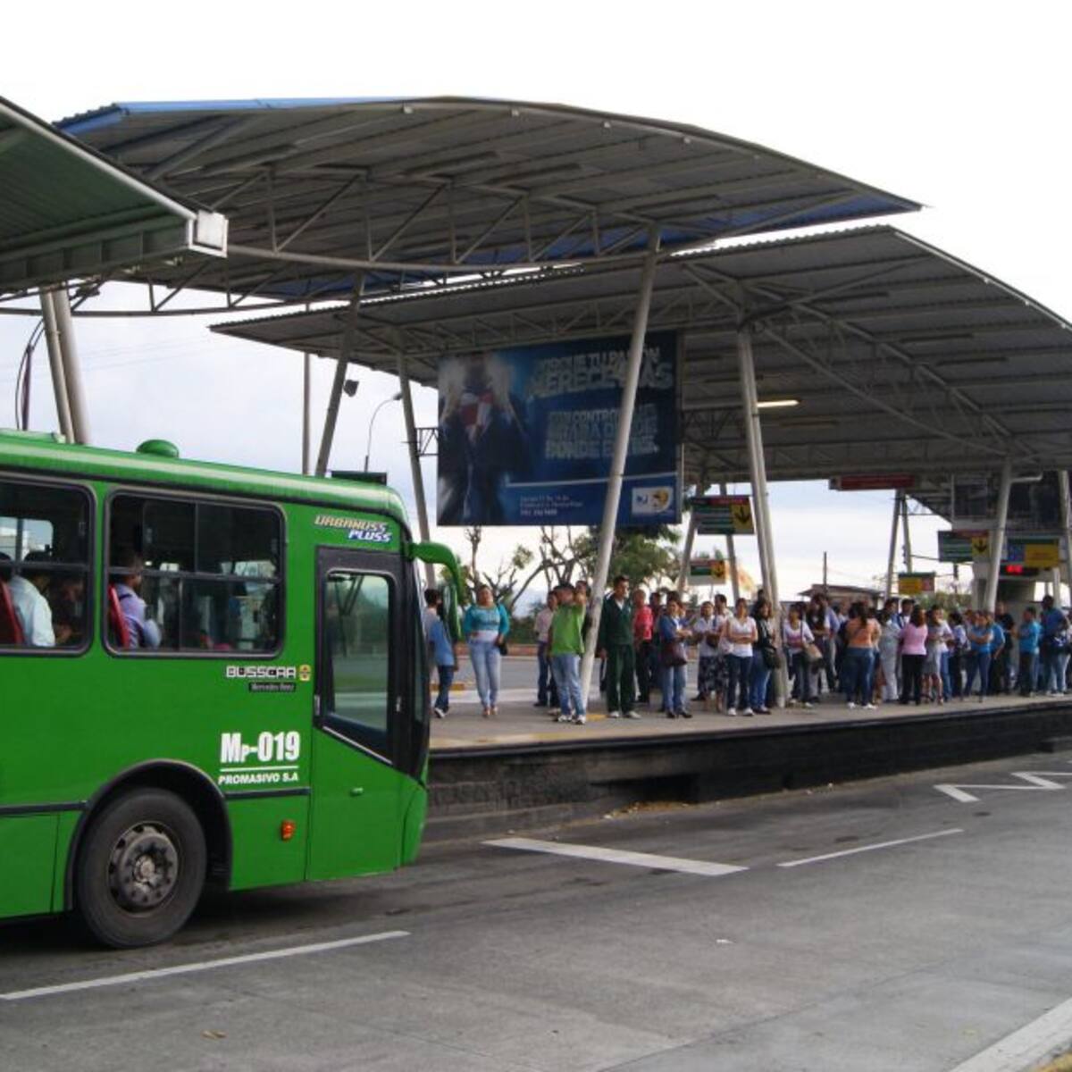 Aprueban subsidios para cubrir pérdidas operacionales del Megabús