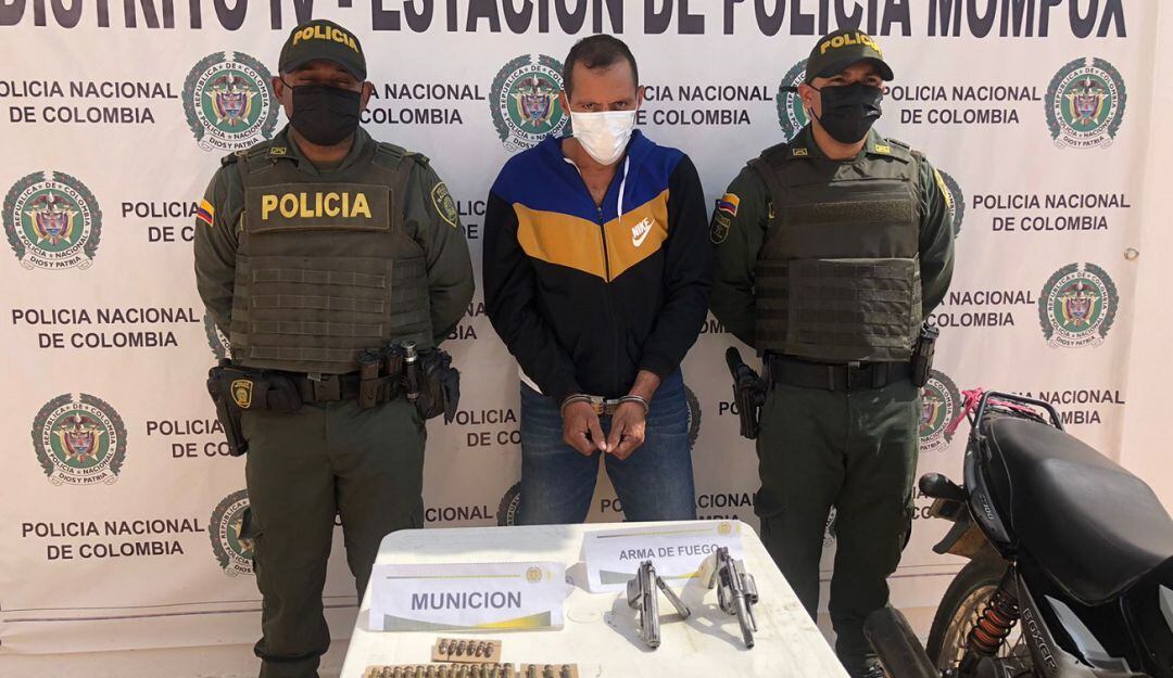 Un juez los cobijó con medida preventiva restrictiva de la libertad, entre ellos está un menor de edad