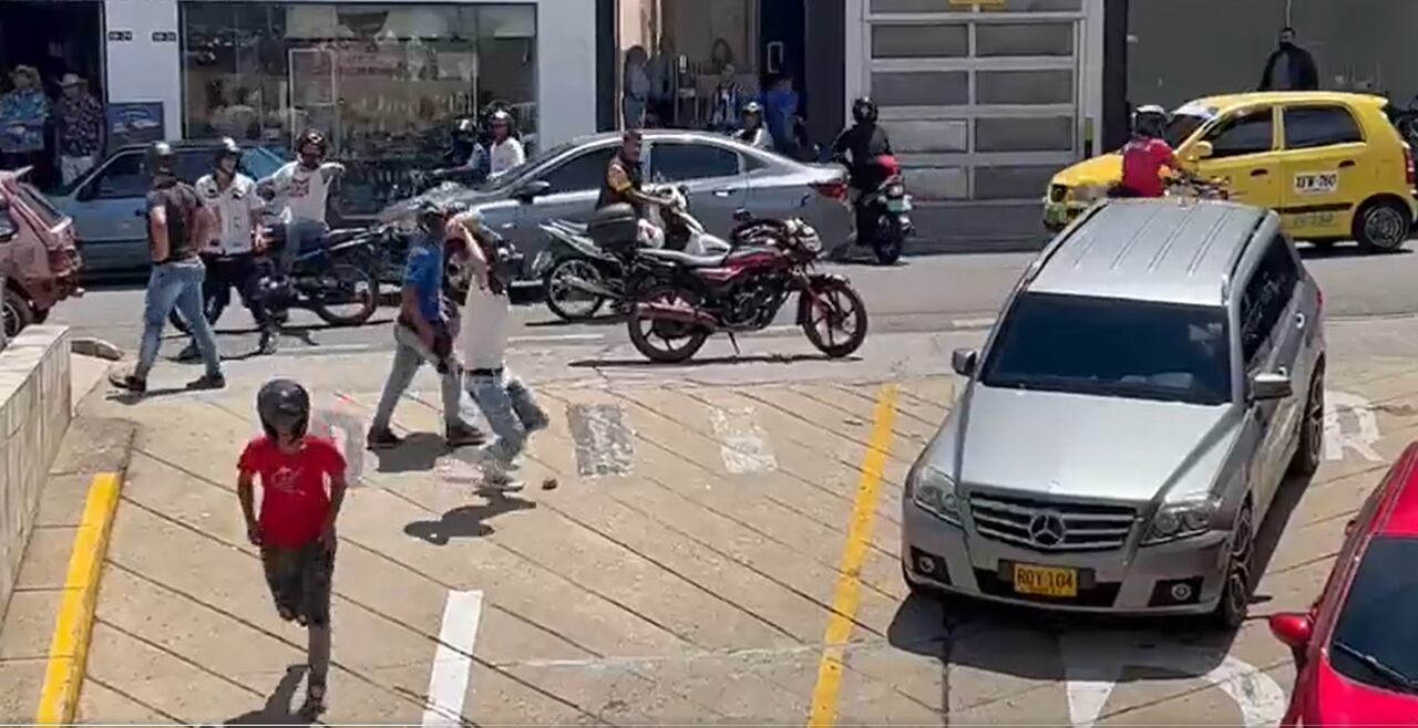 Disturbios en Bucaramanga - Twitter